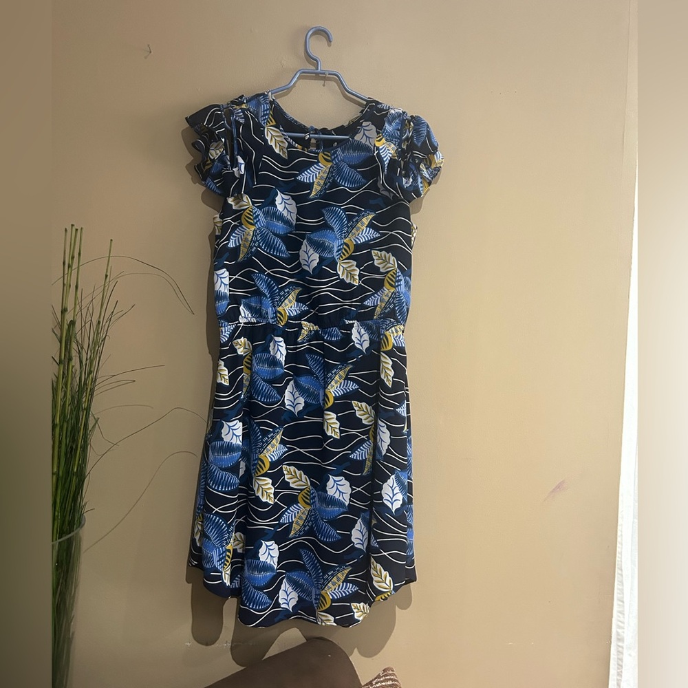 RW&CO. cold shoulder Navy Floral Ruffle Sleeve Midi Dress with Yellow Accents
